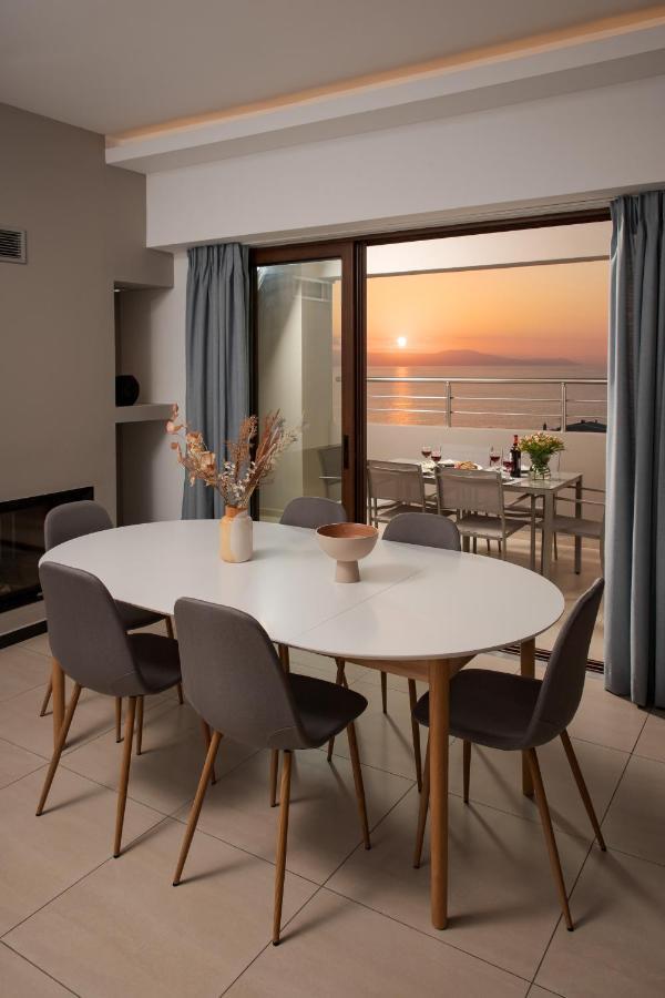 Overview Chania With Sea View And Amazing Sunset Exterior foto
